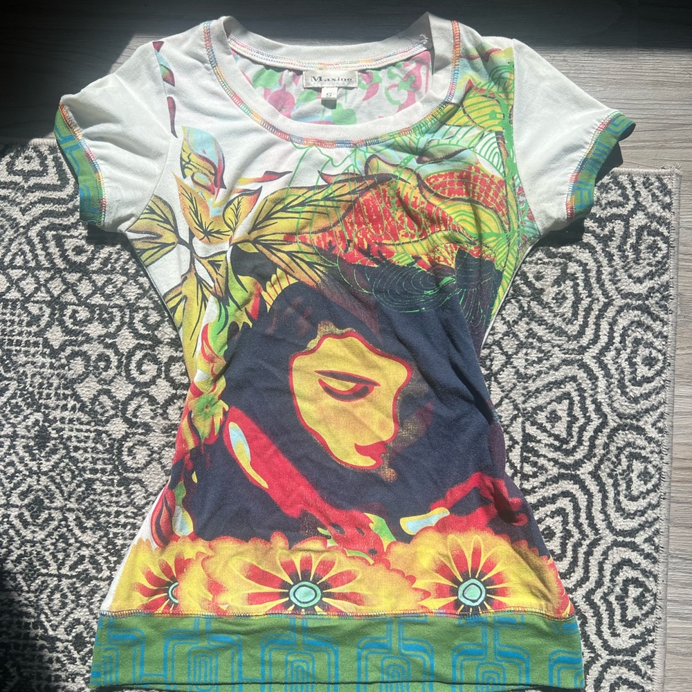 European Multicolor Graphic T-Shirt